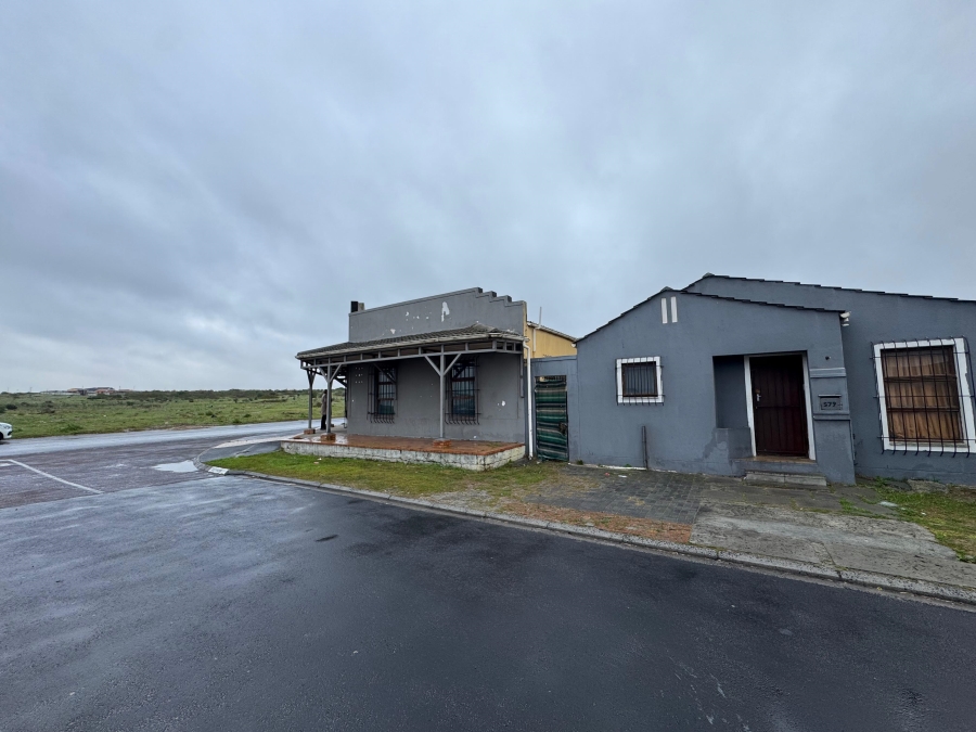 3 Bedroom Property for Sale in Hillcrest Heights Western Cape